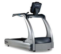 Бігова доріжка True CS900 Transcend 16 4